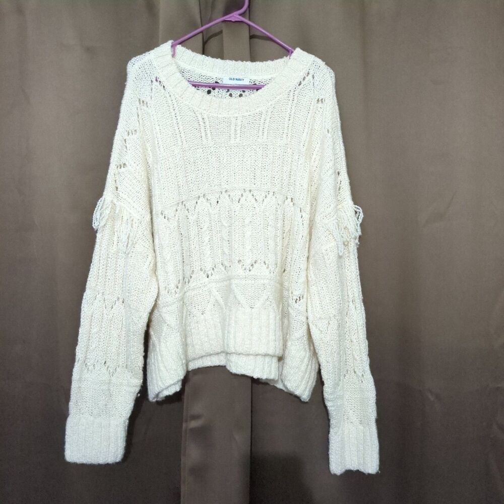 Old Navy Go-Recycled Cream sweater 75% Recycled Materials XXL